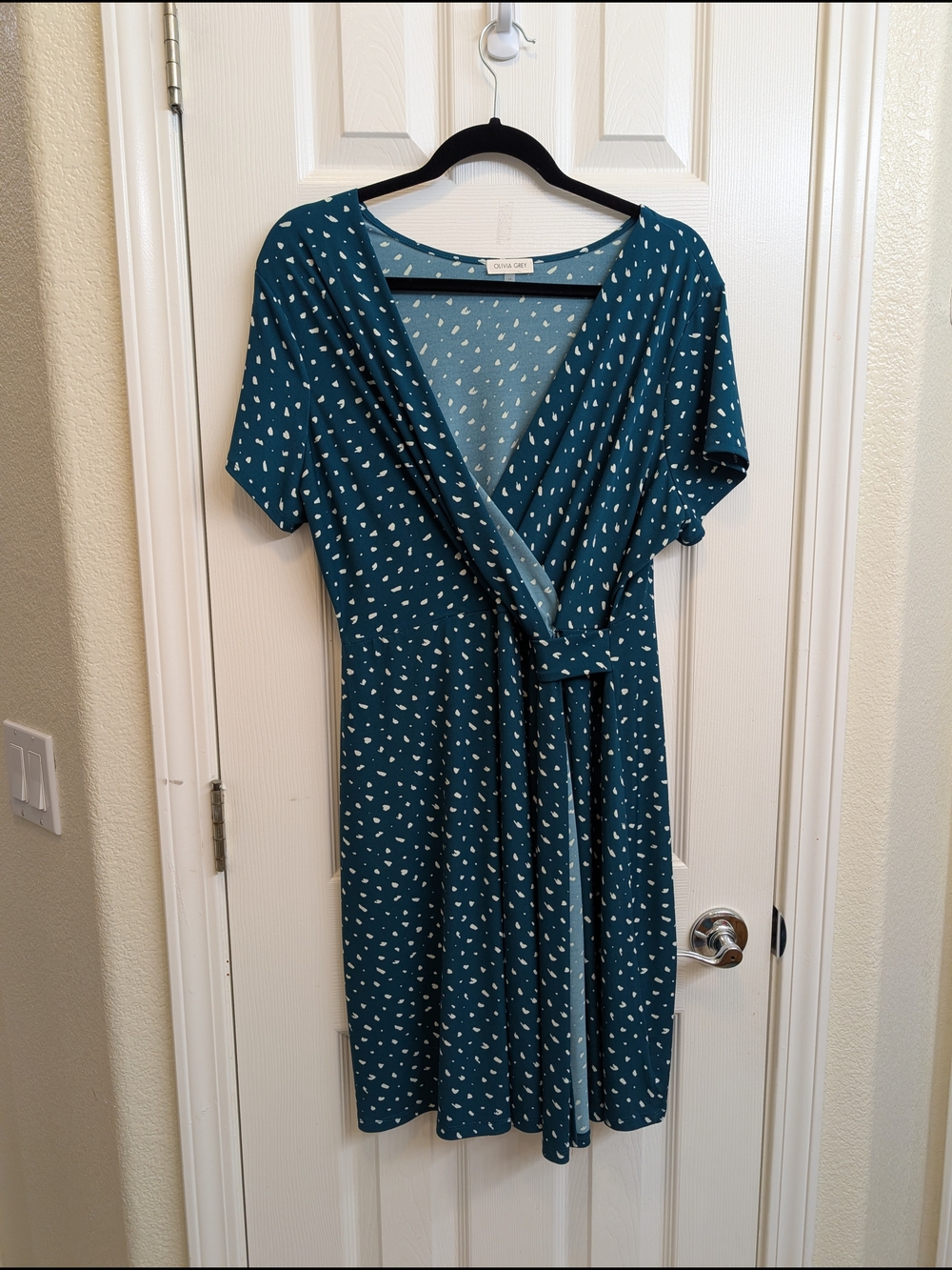 Olivia Grey Teal Short-Sleeve Wrap Dress with White Dot Print